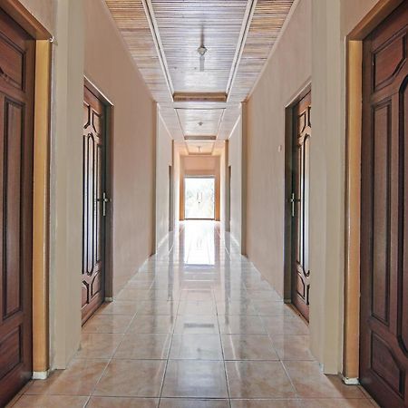 Oyo 92551 Netra Hotel Ujunbatu Ngoại thất bức ảnh