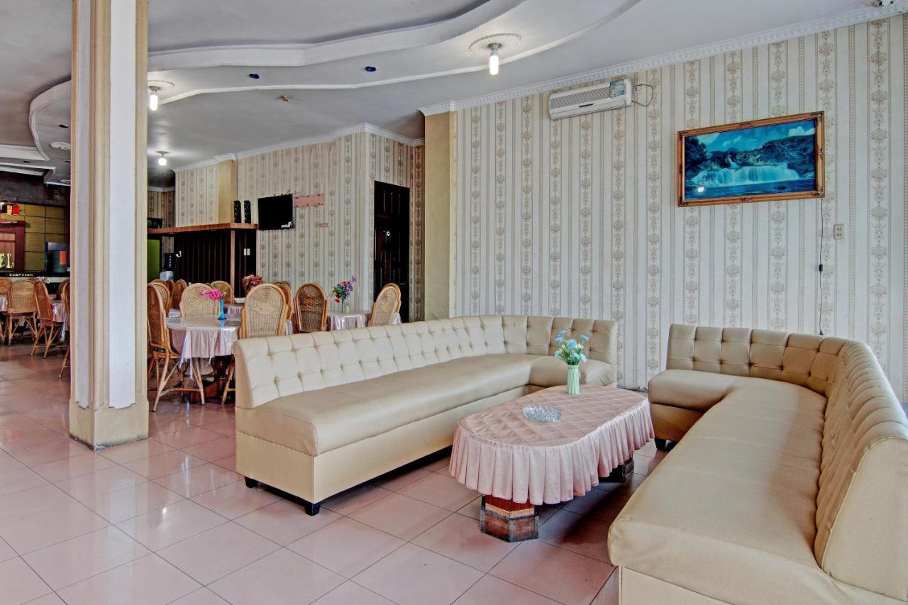 Oyo 92551 Netra Hotel Ujunbatu Ngoại thất bức ảnh