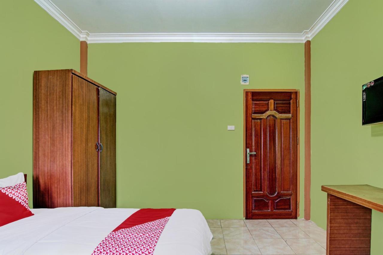 Oyo 92551 Netra Hotel Ujunbatu Ngoại thất bức ảnh